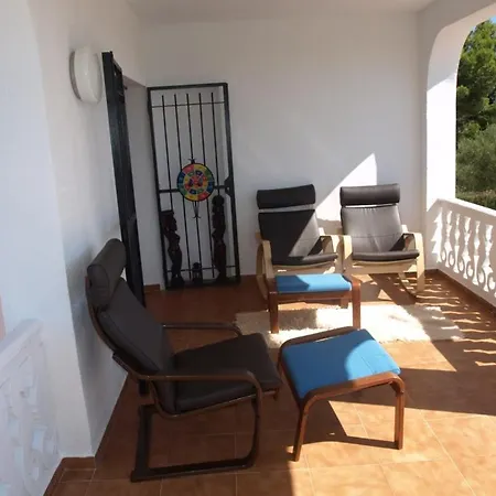 Haven: Spacious 8-bedroom Retreat With Jacuzzi And Dual Kitchens Villa